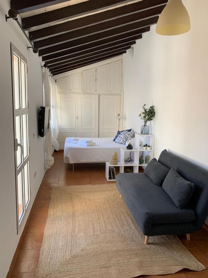 Апартаменты Stunning Attic With Private Terrace And Parking Optional Севилья Экстерьер фото
